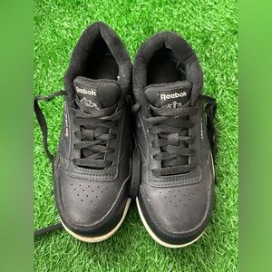 Reebok Work Club MEMT Composite Toe Work Sneaker
Size‎ M-4 W-6